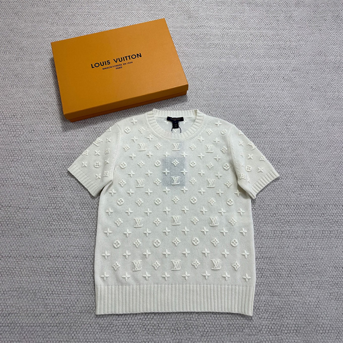 lv louis vuitton monogram embossed cashmere short-sleeve knit top